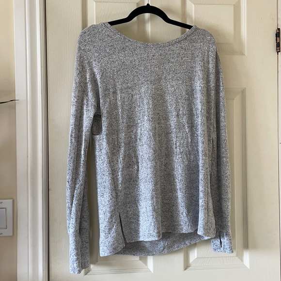 C’est moi athleisure lounge top with back cutouts - Picture 1 of 7